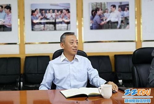 聋哑校长,聋哑校长的教育传奇